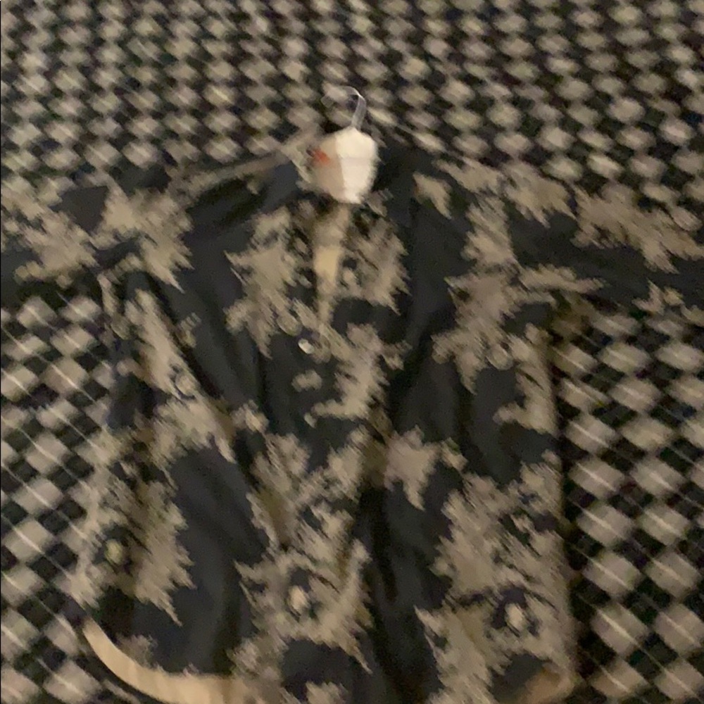 Men’s shirt